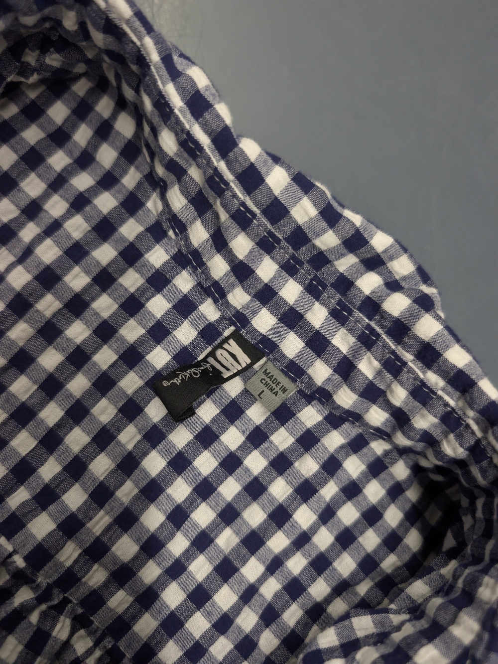 KUT from the Kloth Women's Blue & White Gingham Button Down Shirt - Size L Stret - Picture 2 of 4